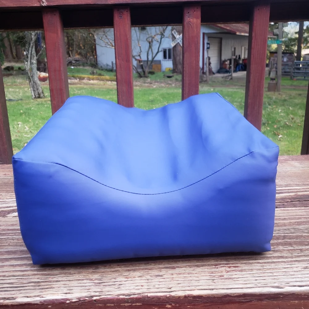 NY Ortho One leg - Zero-G Pillow ULTRA Heel Pillow/Cushion With Blue Cover